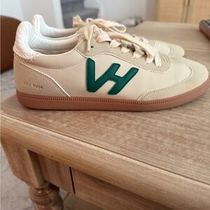 Vintage Havana Cream Sneakers with Green Accent